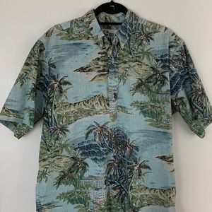 Reyn Spooner Mens Hawaiian shirt